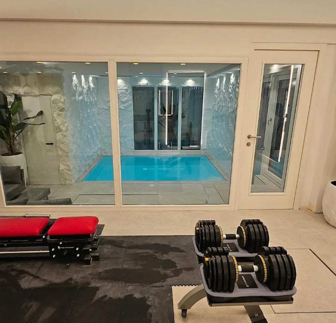 Ug Neubau City Wohnung - Pool, Gym, Sauna, Zweites Bad Extra Buchbar München 0*,  Németország