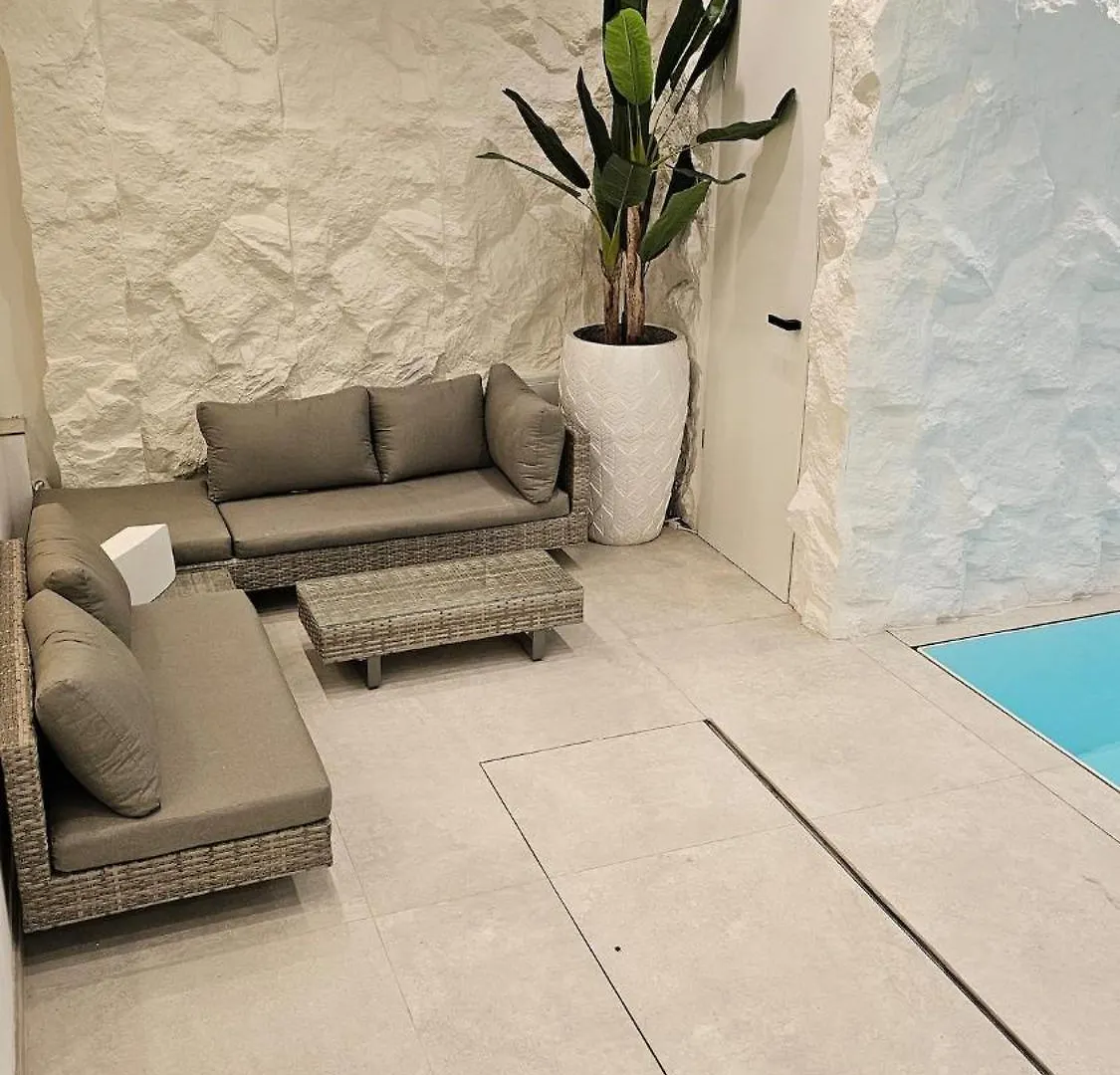 Ug Neubau City Wohnung - Pool, Gym, Sauna, Zweites Bad Extra Buchbar München 0*,  Németország