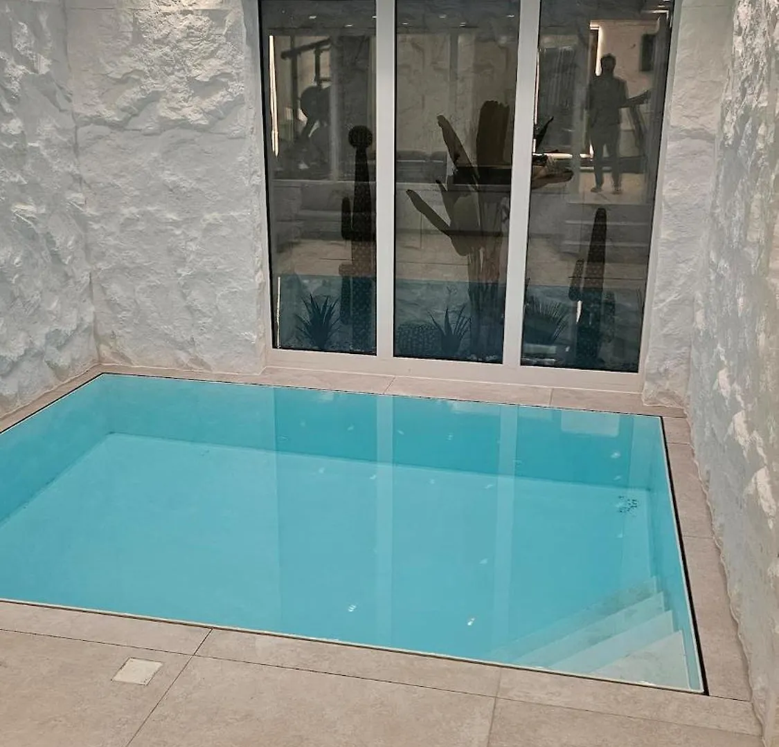 Apartment Ug Neubau City Wohnung - Pool, Gym, Sauna, Zweites Bad Extra Buchbar Munich