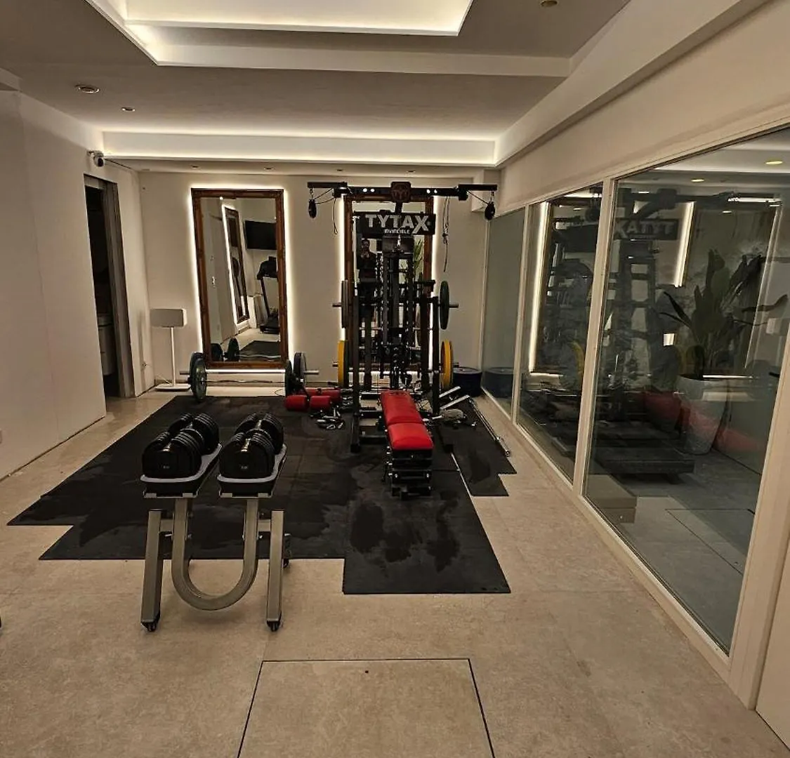 Ug Neubau City Wohnung - Pool, Gym, Sauna, Zweites Bad Extra Buchbar Mnichov